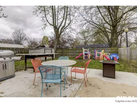 2528 Delaware Dr, Springfield, IL 62702 photo 32