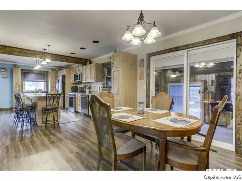 2528 Delaware Dr, Springfield, IL 62702 photo 13