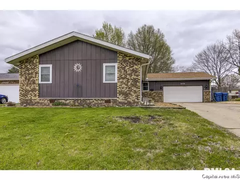 2528 Delaware Dr, Springfield, IL 62702 photo 2