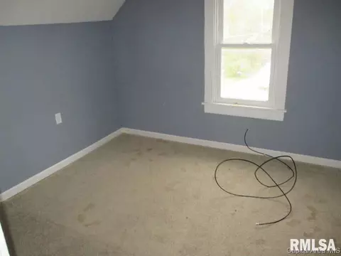 1215 N Bond St, Springfield, IL 62702 photo 13