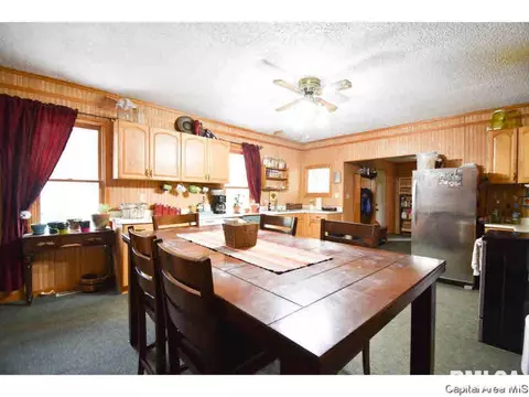 224 N Meadowbrook Rd, Springfield, IL 62711 photo 4
