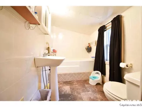 224 N Meadowbrook Rd, Springfield, IL 62711 photo 7