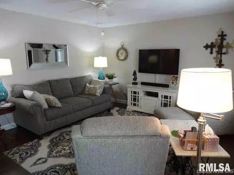 68 Foresters, Springfield, IL 62704 photo 3