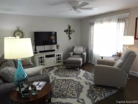 68 Foresters, Springfield, IL 62704 photo 5