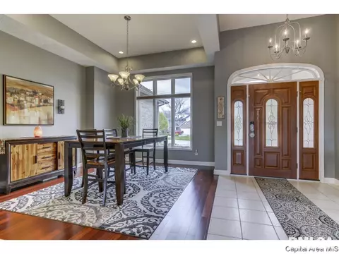 1605 Old Ivy Dr, Springfield, IL 62711 photo 2