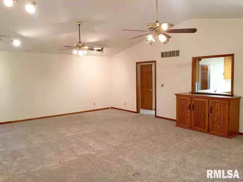 35 Horseshoe, Springfield, IL 62702 photo 10