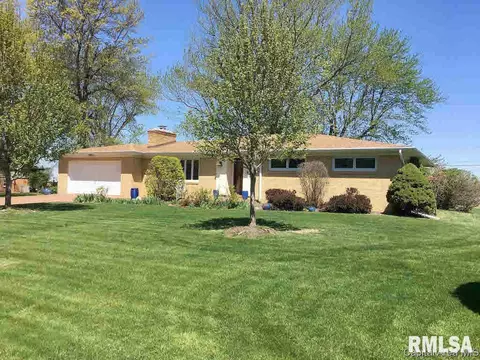 35 Horseshoe, Springfield, IL 62702 photo 1