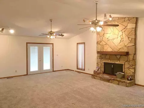 35 Horseshoe, Springfield, IL 62702 photo 7
