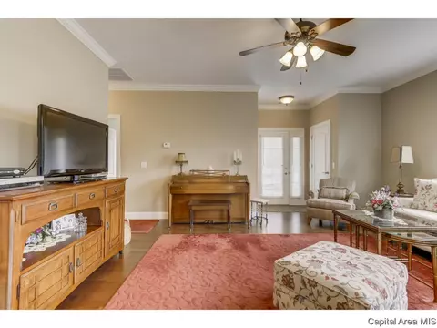 820 Longleaf Ct, Springfield, IL 62711 photo 6