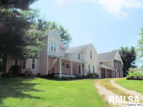 211 W Maple, Ursa, IL 62376 photo 1