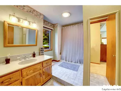 309 Thames River Rd, Springfield, IL 62711 photo 16