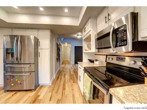 309 Thames River Rd, Springfield, IL 62711 photo 7