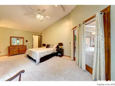 309 Thames River Rd, Springfield, IL 62711 photo 13