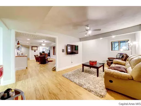 309 Thames River Rd, Springfield, IL 62711 photo 32