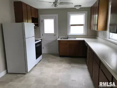 516 S Macarthur Ave, Springfield, IL 62704 photo 14