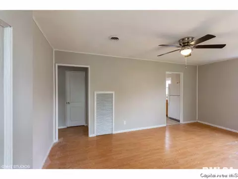 1605 N 20th St, Springfield, IL 62702 photo 6