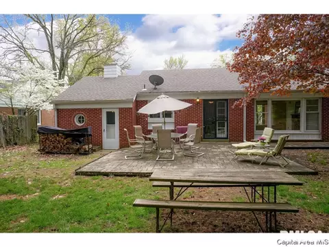 2009 Greenbriar Rd, Springfield, IL 62704 photo 3