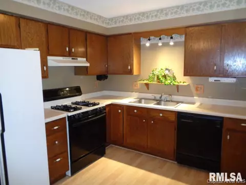 2016 Skipton, Springfield, IL 62702 photo 6