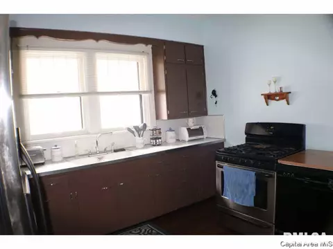 2113 N 17th, Springfield, IL 62702 photo 13
