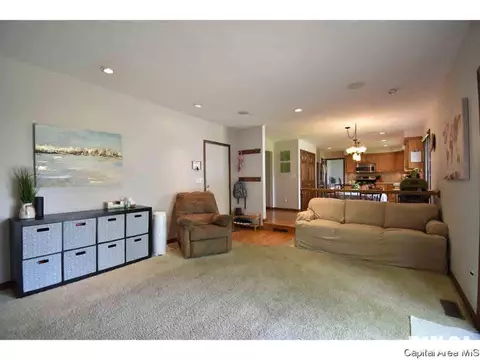 28 Crusaders Rd Springfield Rd, Springfield, IL 62704 photo 9