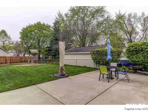 1317 Valley Dr, Springfield, IL 62702 photo 32