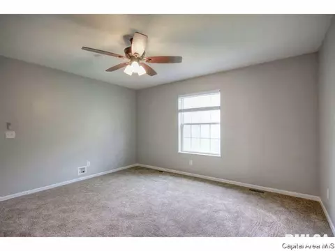 4088 Thornbrook, Springfield, IL 62711 photo 13