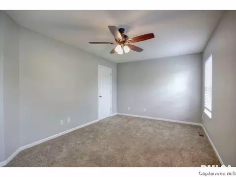 4088 Thornbrook, Springfield, IL 62711 photo 8