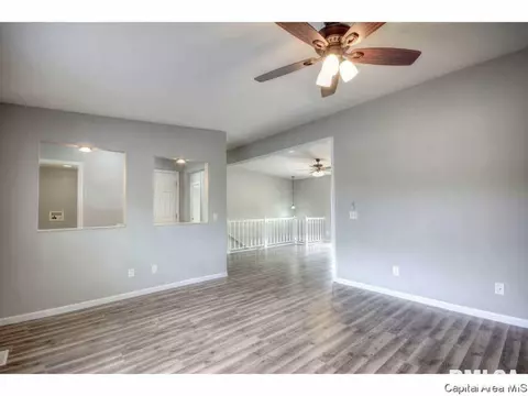 4088 Thornbrook, Springfield, IL 62711 photo 5