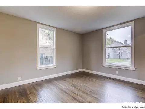 111 W Cedar St, Springfield, IL 62704 photo 15