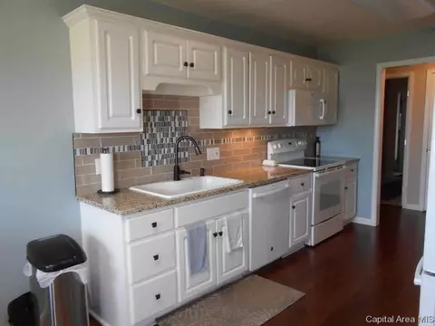 6701 Preston, Springfield, IL 62711 photo 6