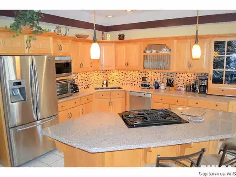 2512 Shawnee Dr, Springfield, IL 62702 photo 10