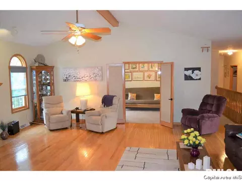 2512 Shawnee Dr, Springfield, IL 62702 photo 6