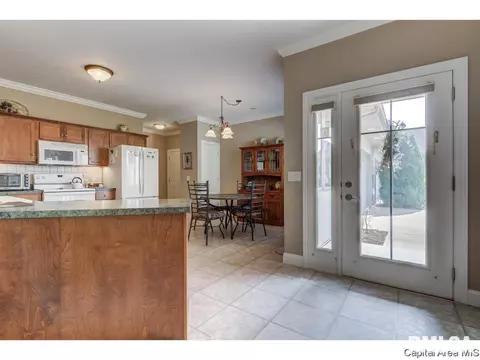 807 Colorado Ct, Springfield, IL 62711 photo 9