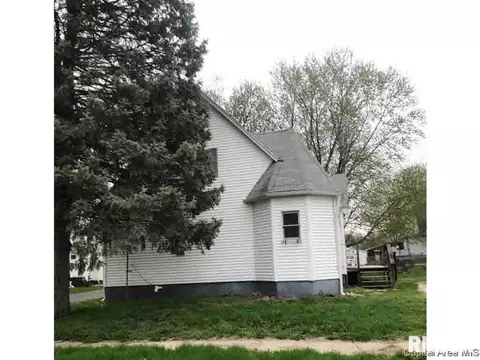 603 N Main St, Abingdon, IL 61410 photo 6