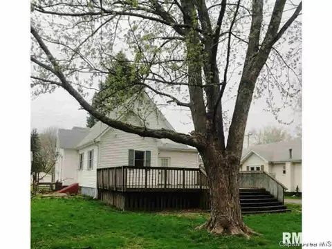 603 N Main St, Abingdon, IL 61410 photo 1