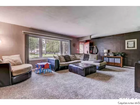 197 Circle, Springfield, IL 62703 photo 3