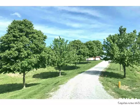 1192 Triopia Rd, Concord, IL 62631 photo 3