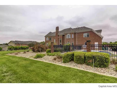 3404 Embassy Rd, Springfield, IL 62711 photo 4