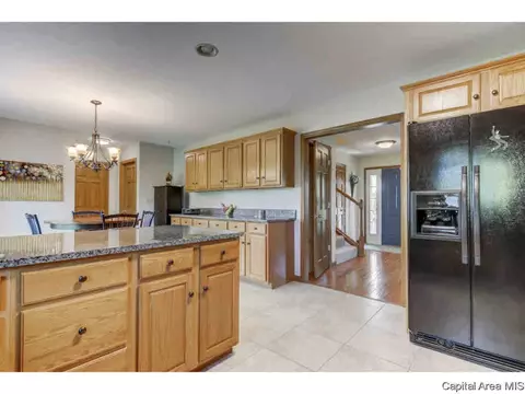 1813 Tremont Dr, Springfield, IL 62711 photo 20