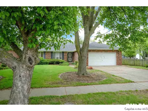 3013 Turning Mill Dr, Springfield, IL 62704 photo 2
