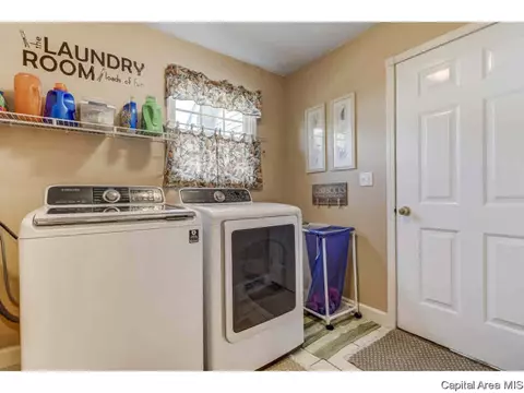 2525 Shadow Chaser Dr, Springfield, IL 62711 photo 16