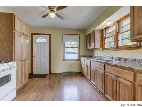 3216 Neptune Ave, Springfield, IL 62707 photo 6