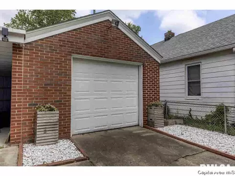 330 S Walnut St, Springfield, IL 62704 photo 25