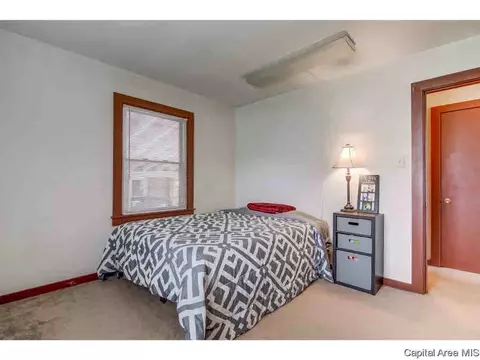 330 S Walnut St, Springfield, IL 62704 photo 10