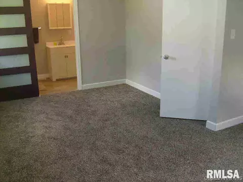 2345 Converse, Springfield, IL 62702 photo 5
