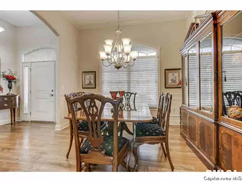 2001 Interlacken Ave, Springfield, IL 62704 photo 3