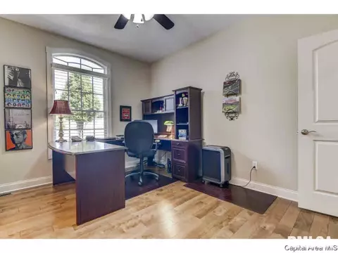 2001 Interlacken Ave, Springfield, IL 62704 photo 14