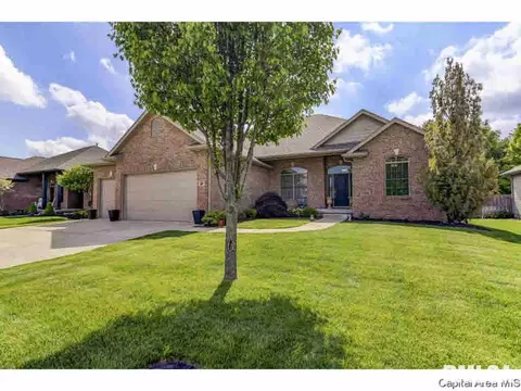 2001 Interlacken Ave, Springfield, IL 62704 photo 1