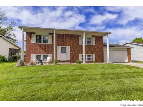 216 Deerhead Ln, Springfield, IL 62704 photo 1