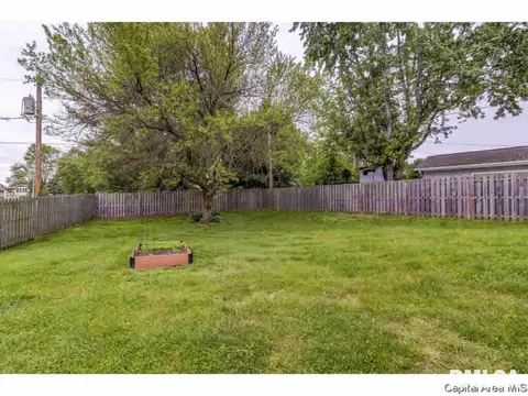71 Marchelle, Springfield, IL 62702 photo 32